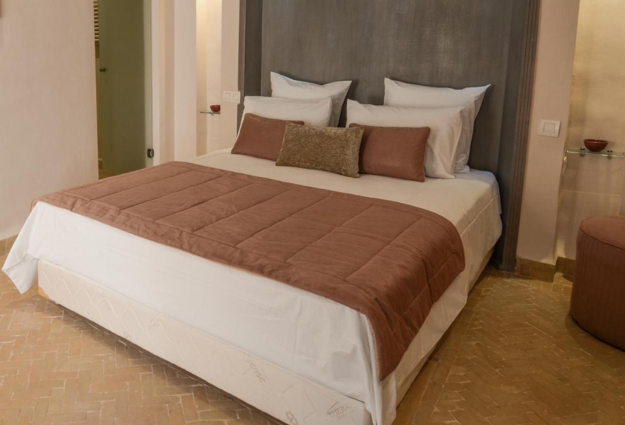 ริอ๊าด ไอนี Bed & Breakfast มาร์ราเกช ภายนอก รูปภาพ